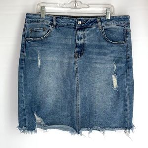 Size 16 cotton denim skirt